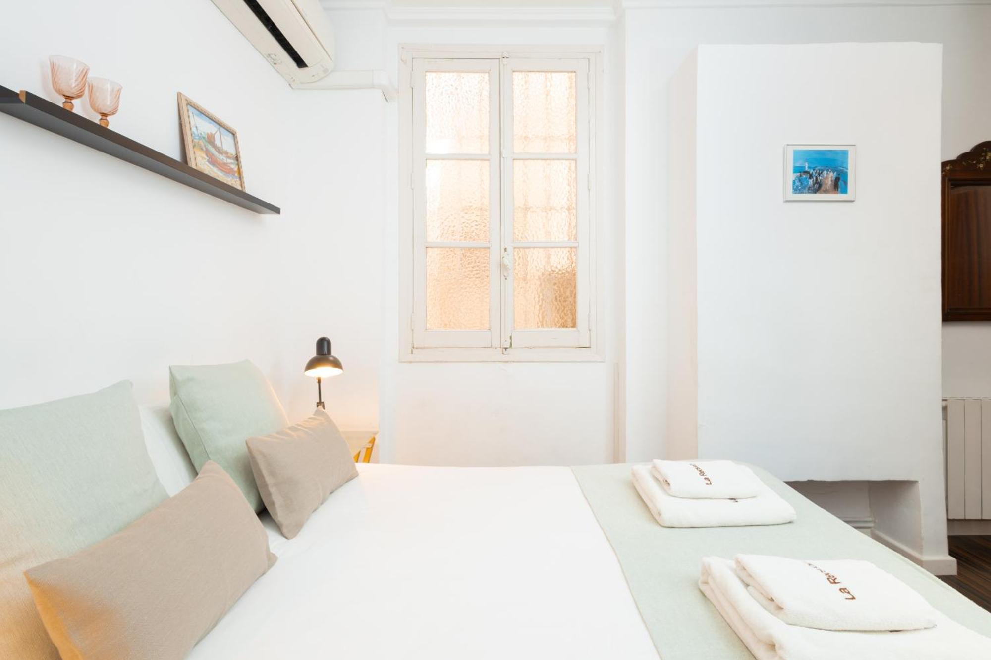 C92 - Rustic Two Bedrooms Apartment With Terrace Малага Екстериор снимка